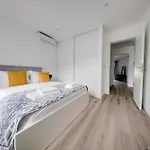C&a
